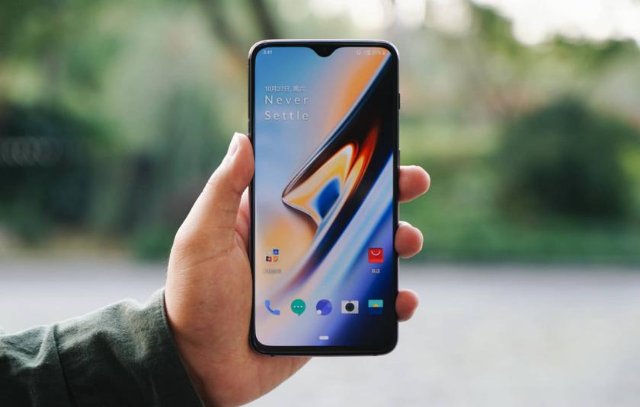 OnePlus 6 и OnePlus 6T получили OxygenOS 10.3.0